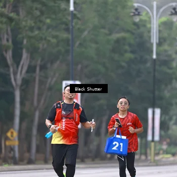 Runner Photo 8265498