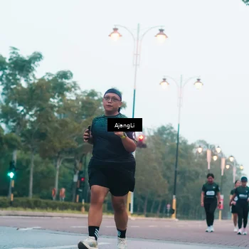 Runner Photo 8265504