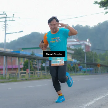 Runner Photo 8265544