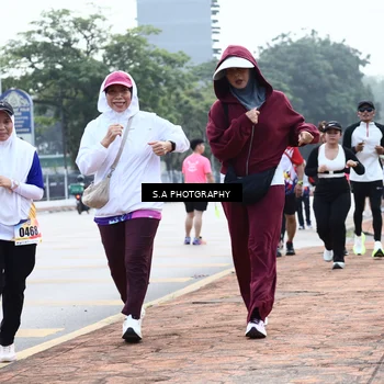 Runner Photo 8265551