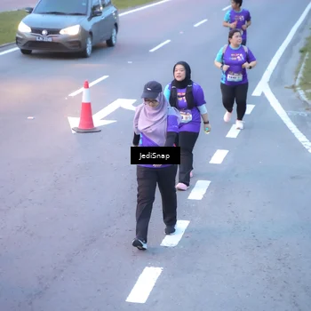 Runner Photo 8265553