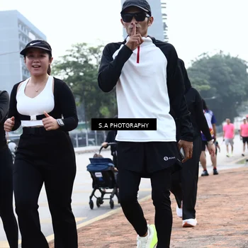 Runner Photo 8265601