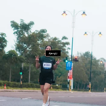 Runner Photo 8265623