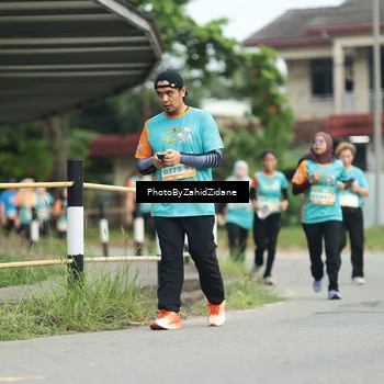 Runner Photo 8265628