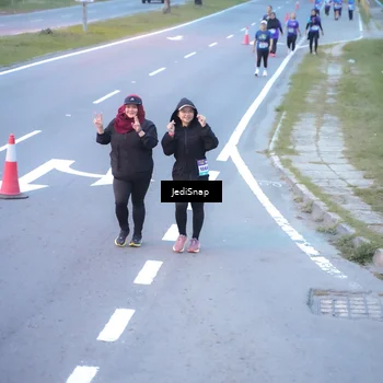 Runner Photo 8265648