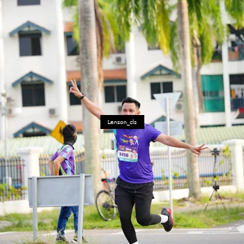 Runner Photo 8265679