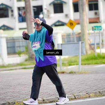Runner Photo 8265696