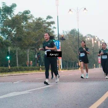 Runner Photo 8265797