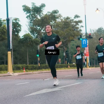 Runner Photo 8265821