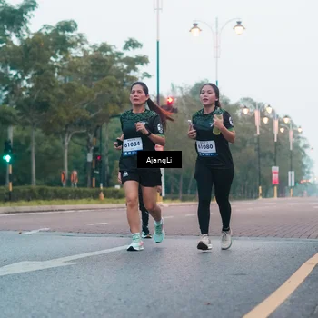 Runner Photo 8265834