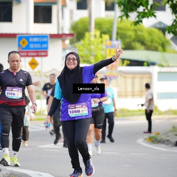 Runner Photo 8265835
