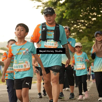 Runner Photo 8265842
