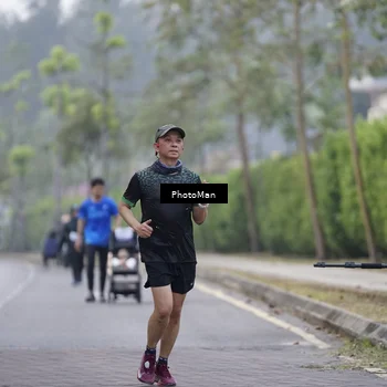 Runner Photo 8265848