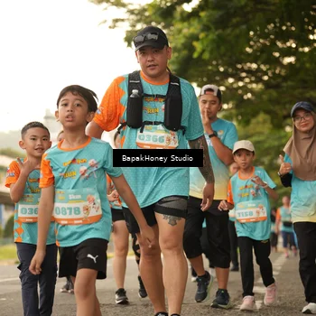Runner Photo 8265857