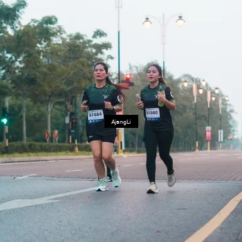 Runner Photo 8265868