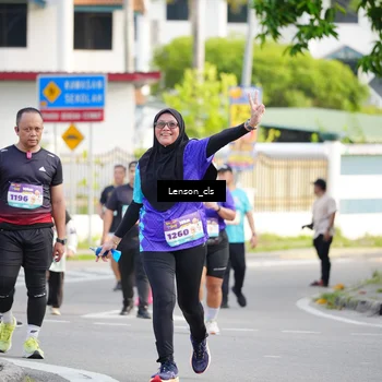 Runner Photo 8265899