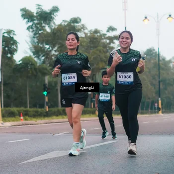 Runner Photo 8265900