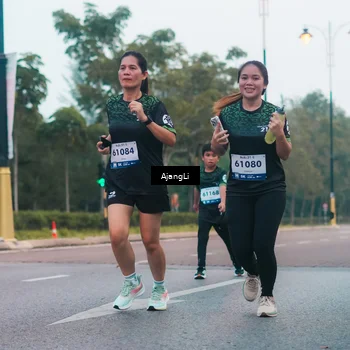 Runner Photo 8265906