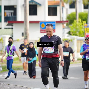 Runner Photo 8265911