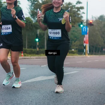 Runner Photo 8265943