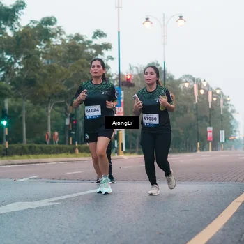 Runner Photo 8266046