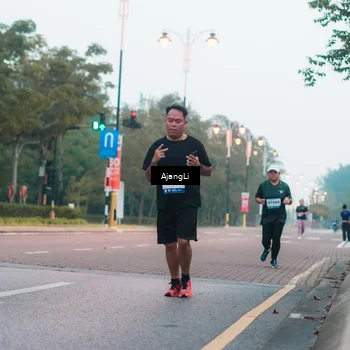 Runner Photo 8266082