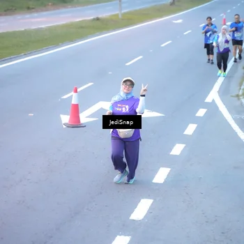 Runner Photo 8266093