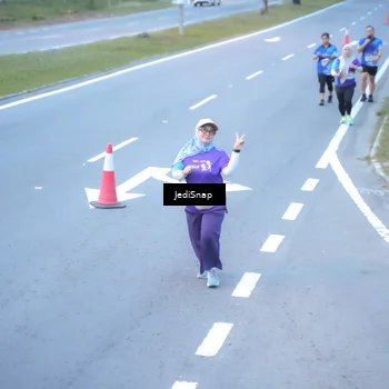 Runner Photo 8266098