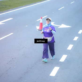 Runner Photo 8266151