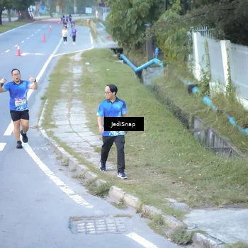 Runner Photo 8266243
