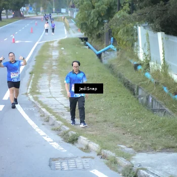 Runner Photo 8266265