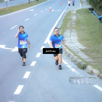 Runner Photo 8266308