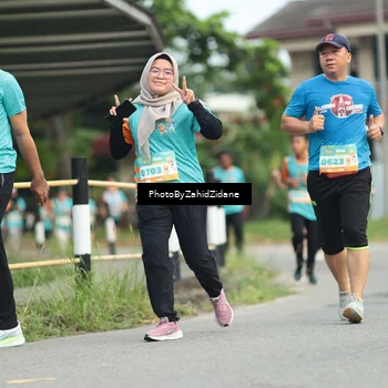 Runner Photo 8266317