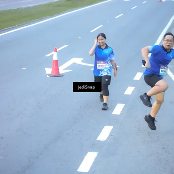 Runner Photo 8266339