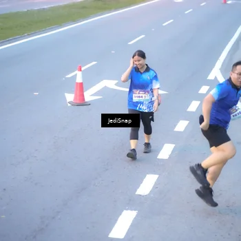 Runner Photo 8266372