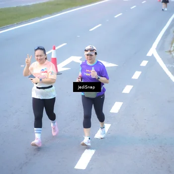 Runner Photo 8266502