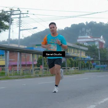 Runner Photo 8266957