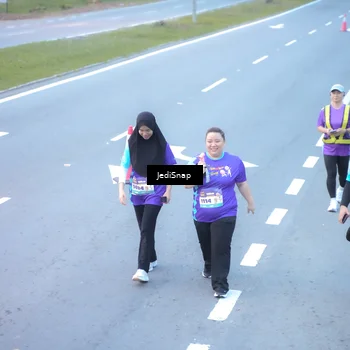 Runner Photo 8267018