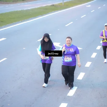 Runner Photo 8267047