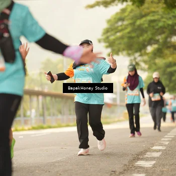 Runner Photo 8267057
