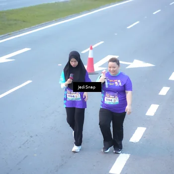 Runner Photo 8267073