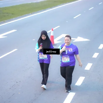 Runner Photo 8267076