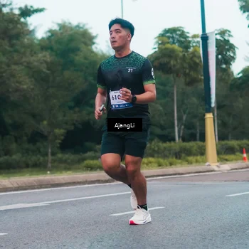 Runner Photo 8267115
