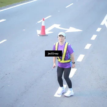 Runner Photo 8267185