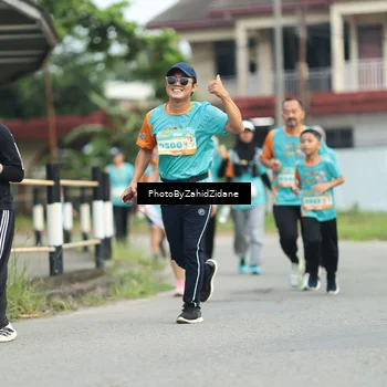 Runner Photo 8267208