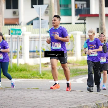 Runner Photo 8267299
