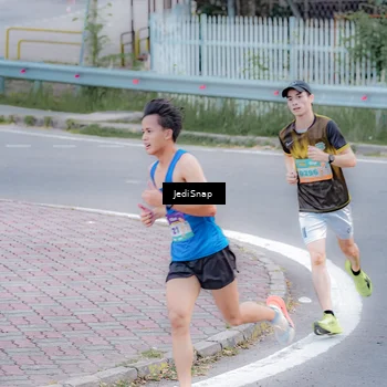 Runner Photo 8267318
