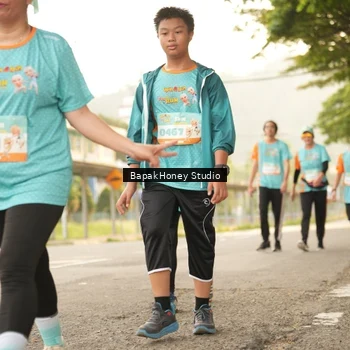Runner Photo 8267368