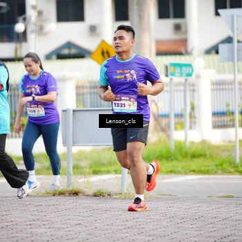 Runner Photo 8267372