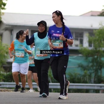 Runner Photo 8267402